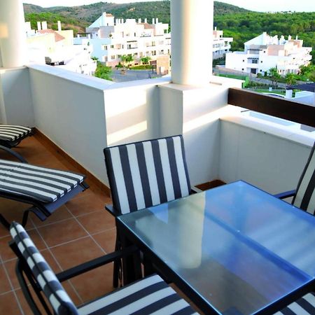 2127-Superb 2 Bedrooms , Lovely Terraces And Pool San Roque  Eksteriør bilde